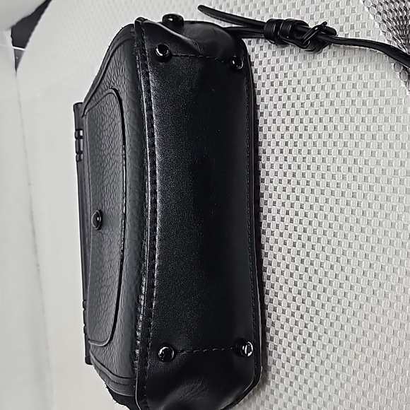 COACH BLACK LEATHER AND SUEDE DRIFTER CROSSBODY IN MATTE BLACK - Picture 4 of 10
